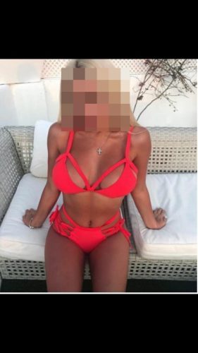 Mersin Esmer Ayla 25 Yaşında Bakımlı — Camişerif Escort, Mersin