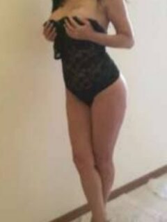 Mersin VIP Sarışın Selin 22 Yaşında — Akdeniz Escort, Mersin